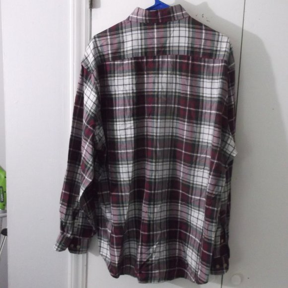 Tommy Hilfiger Maroon Plaid Button Down Shirt M - Picture 4 of 5